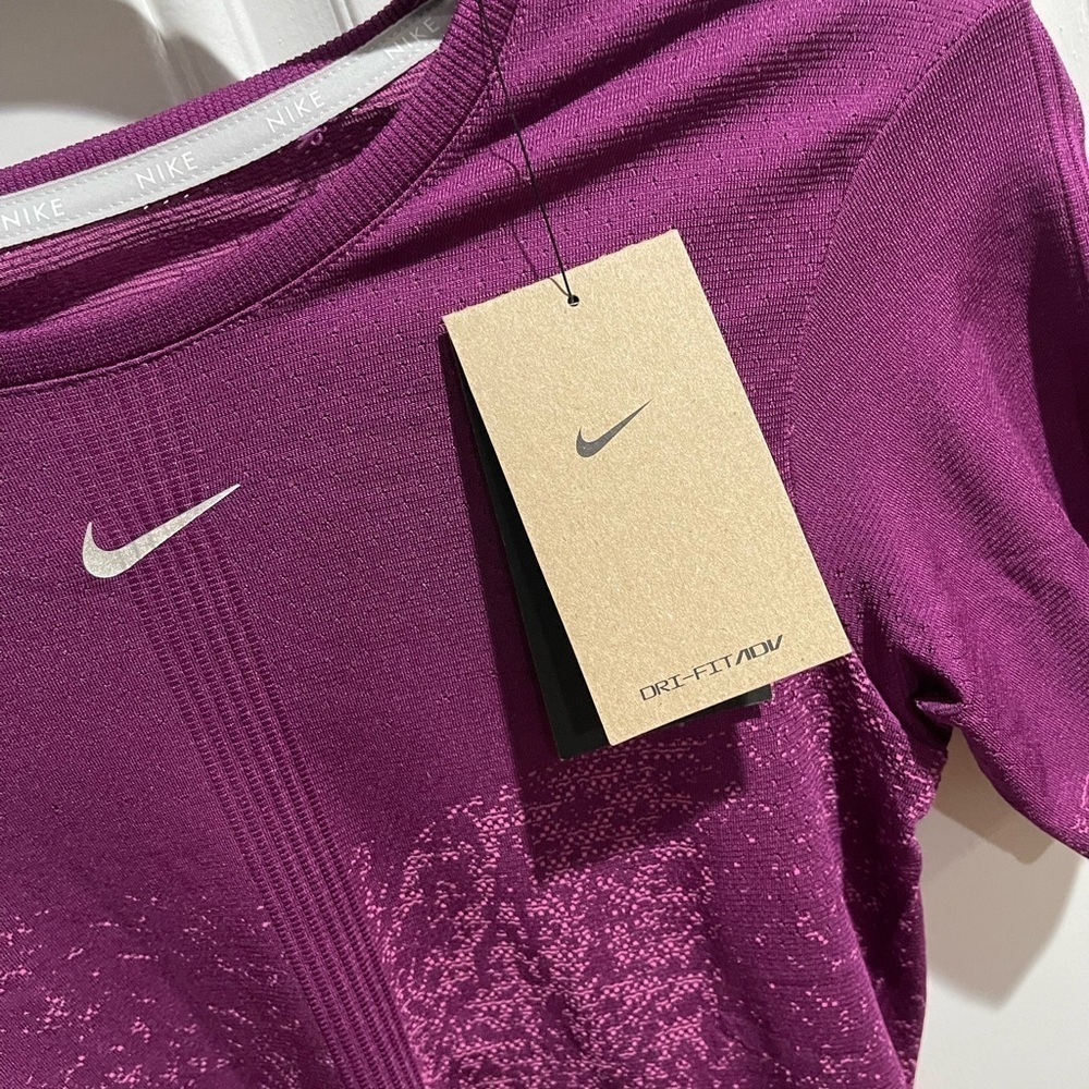 NIKE DRIFIT ADV - Picture 6 of 7
